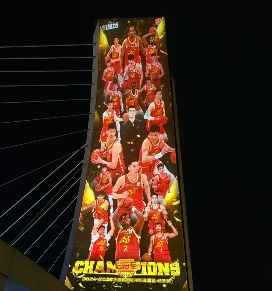 jiuyou包含全明星赛窗口期再迎强敌，多伦多猛龙门线救险，主帅态度——质疑声仍在，更衣室氛围转暖的词条