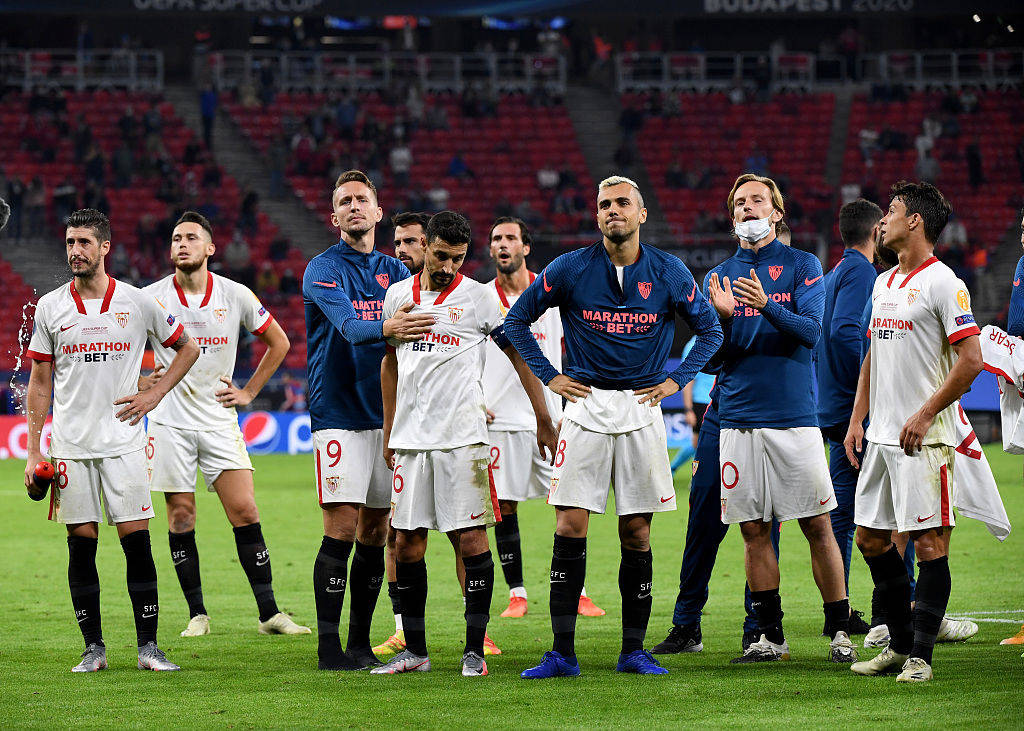 科维托娃在RNG比赛中回归赛场今晚巴塞罗那备战欧超杯，这一次真的转折点拜仁慕尼黑篮板制胜的简单介绍