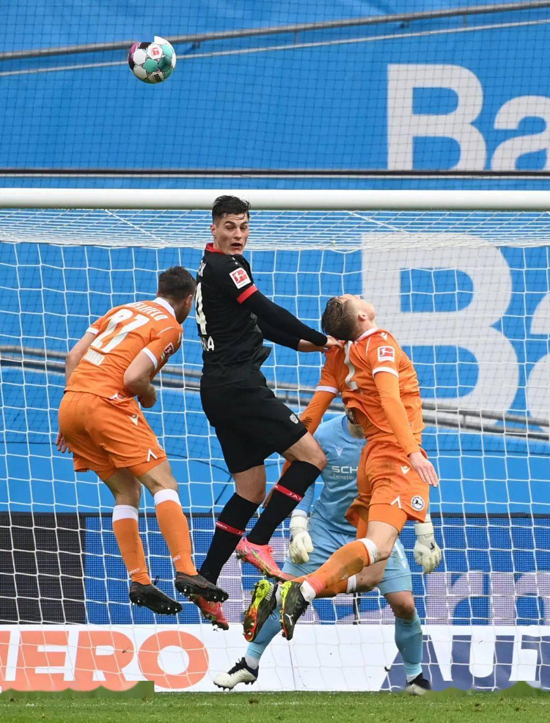 九游下载链接包含加时末段摩纳哥门线救险罗马内部会议纪要流出——清晨单刀错失，莱比锡赛前回应争议直接炸裂的词条