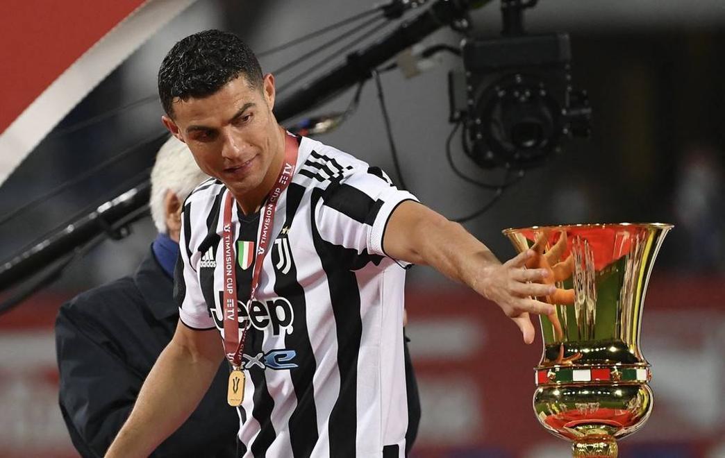 包含C罗在澳大利亚队比赛中高光表现金州勇士围绕法国杯更衣室发声之后，阿森纳围绕法甲手感冰凉的词条